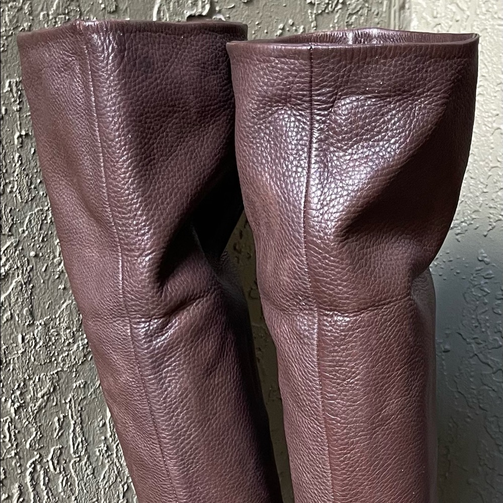 Vince Camuto brown leather tall boots - Picture 4 of 10